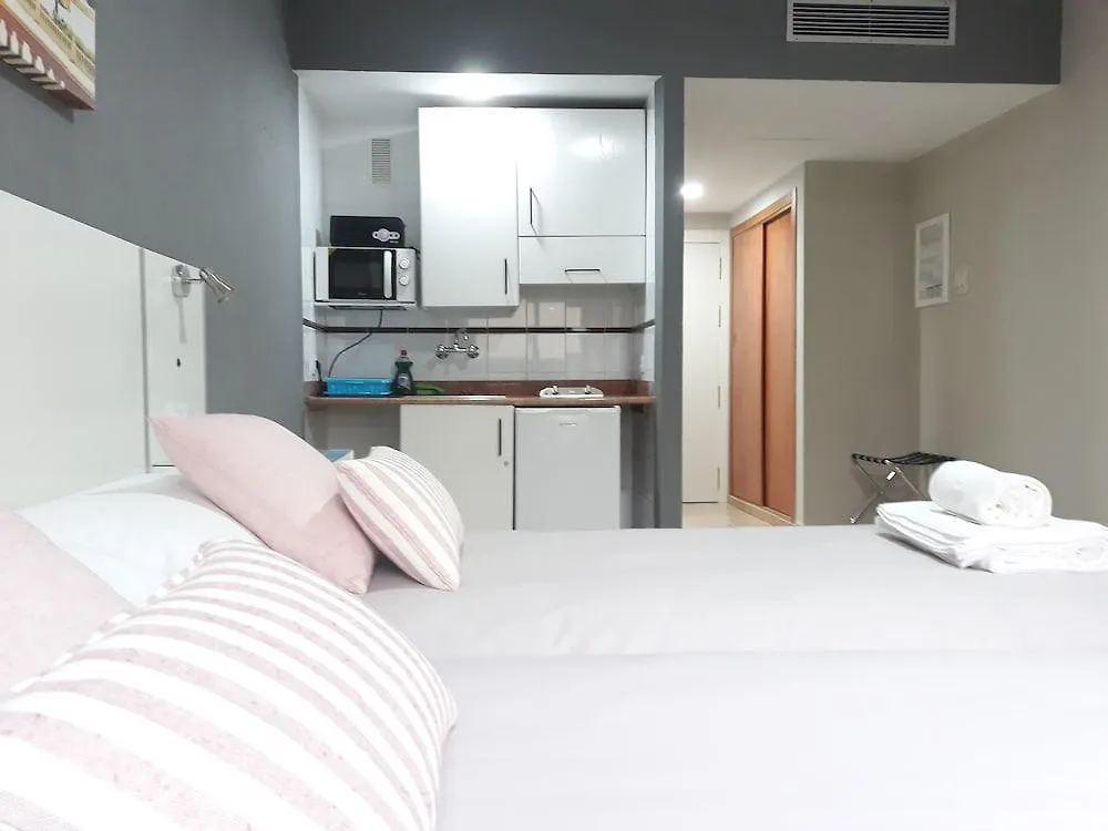 Bonito Apartamento En Triana 202 Hotel Seville 3*,  Spain